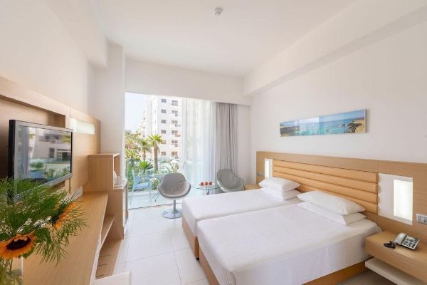 Vrissaki Beach Hotel (Protaras)